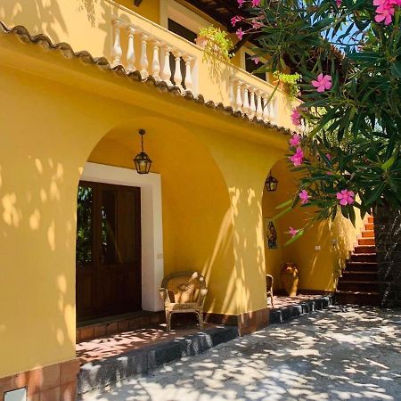 Villa Le Gemelle Dell'Alcantara Motta Camastra Exteriér fotografie